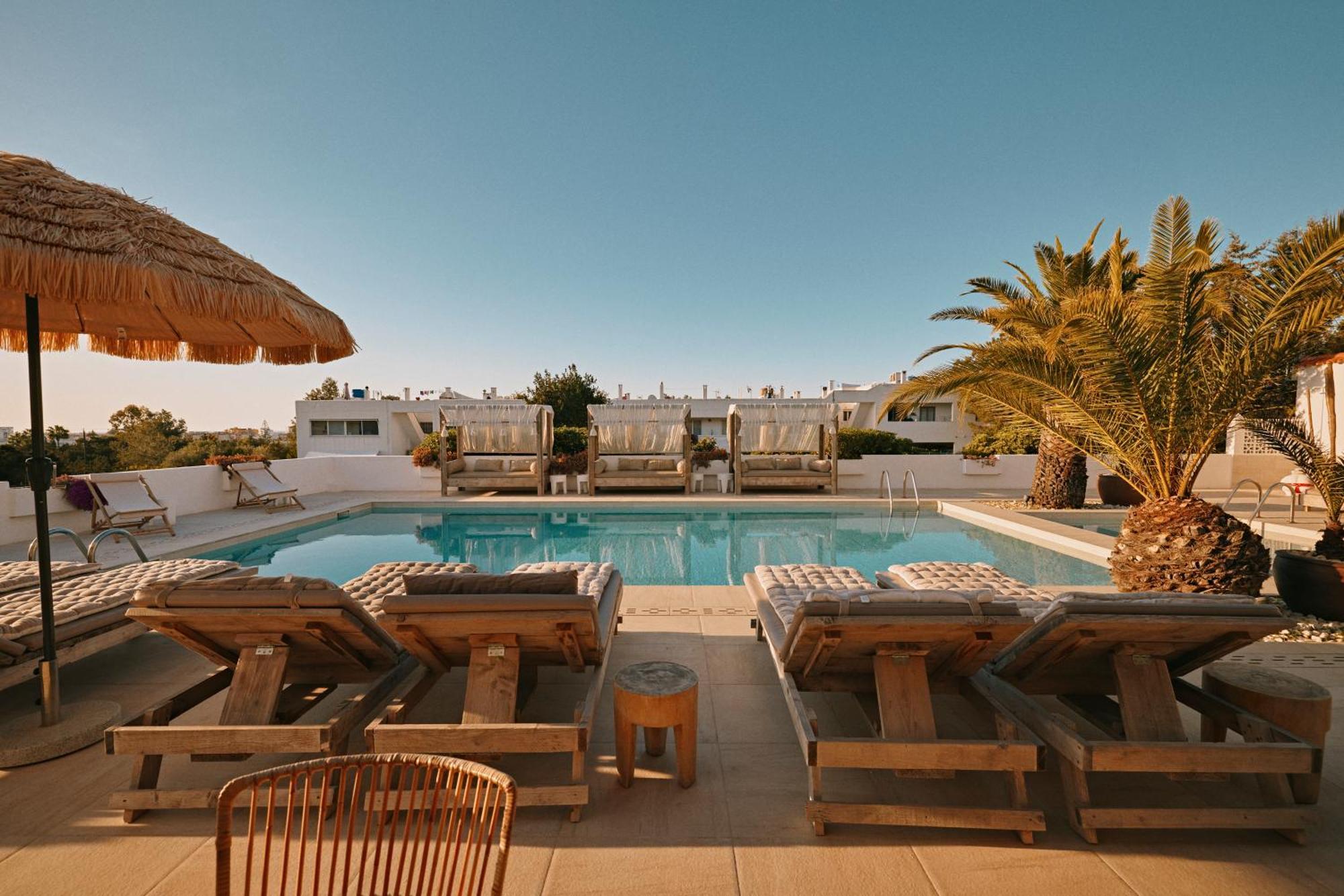 Апарт отель Secret Oasis Ibiza-Only Adults Сан-Антонио-Абад Экстерьер фото